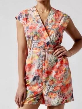Athleta Marlow Romper In Renewed Bloom Size XS